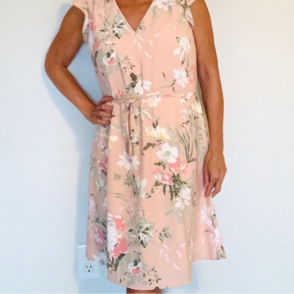 LOFT Pink Floral Smocked Ruffle Dress size XL - Picture 6 of 6